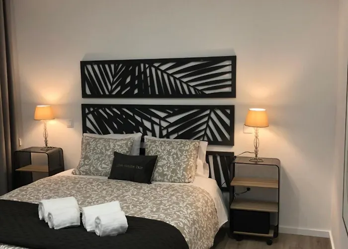 Casa Falcoeiras - Al Com Vista Ria Apartmán